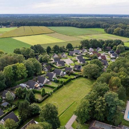 PosterholtGeschakelde Recreatiewoning Met Omheinde Tuin别墅 外观 照片